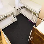 N1 Auberge de jeunesse *